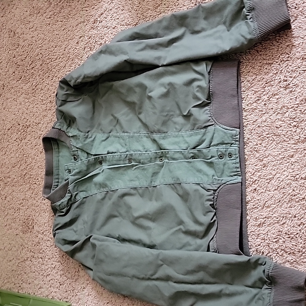 Jacket - Picture 14 of 14
